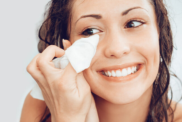 Dirt and makeup removal